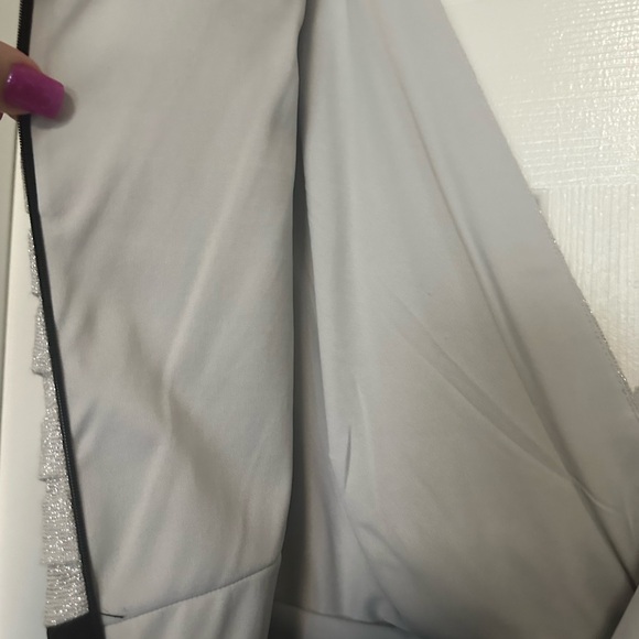 DRESS BARN plus size 20 holiday/wedding.Silver threaded top/black pleated bottom - Picture 5 of 6